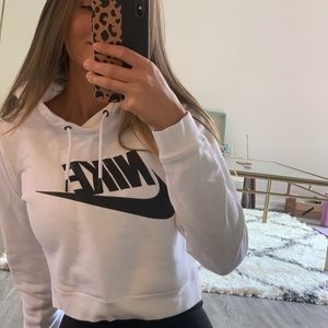 White Nike Cropped Hoodie